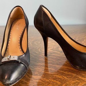 Coach Camille Pumps Heels Signature Jacquard Logo Pre-Loved
